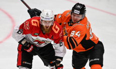 Гостевой победой завершился матч соперников «Барыса» по Восточной конференции КХЛ