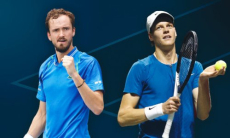 Синнер — Медведев: прямая трансляция матча в финале Australian Open-2024