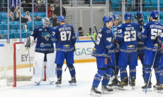 «Творится полный бардак». В России выбрали победителя матча «Барыс» — «Авангард»