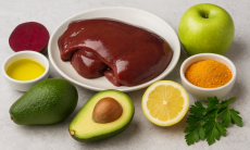 «Влияют на выработку и отток желчи». Эти продукты нужно есть для здоровья печени