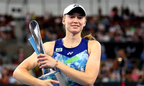 «Заставит меня выглядеть глупо». Елене Рыбакиной «отдали» титул Australian Open-2024