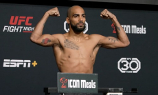 «Я видел это во сне». Соперник Азата Максума дал прогноз на их бой в UFC