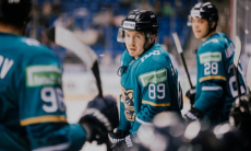 Клуб КХЛ с экс-игроком сборной Казахстана одержал победу