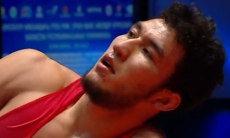 Видео сенсационного поражения исторического чемпиона мира по борьбе из Казахстана