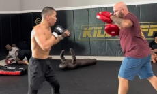 Асу Алмабаев блеснул навыками «ударки» перед вторым боем в UFC. Видео