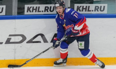Михайлис в погоне за легендами «Барыса». Топ-5 казахстанских снайперов КХЛ по сезонам