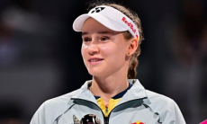 Елена Рыбакина оставила сообщение после третьего финала в году