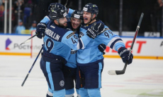 Со счетом 3:0 закончился матч клубов конференции «Барыса» в КХЛ