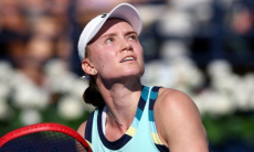 «У неё всегда было спокойное поведение на корте, но сейчас это выглядит как уверенное спокойствие». Наталья Вихлянцева о выступлениях Елены Рыбакиной на старте сезона