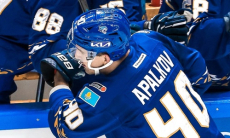 Хоккеист «Барыса» провел 550-й матч в КХЛ