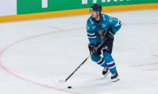 Результативная игра экс-хоккеиста «Барыса» не спасла его клуб от поражения в матче КХЛ