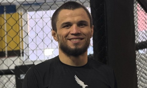 Умар Нурмагомедов получил поддержку перед боем с казахстанцем в UFC