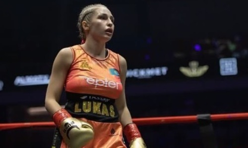 Самая сексуальная боксерша Казахстана поднялась в мировом рейтинге после нокаута