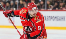 Клуб КХЛ с экс-игроками сборной Казахстана потерпел фиаско в матче плей-офф