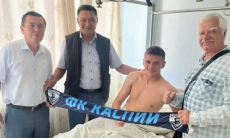 «Позвонили, извинились». Почему казахстанский клуб не смог оставить в команде игрока сборной Беларуси