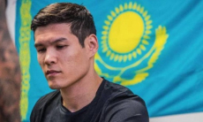 Данияр Елеусинов лишился боя с титулованным узбекистанцем. Его заменит боксер Головкина