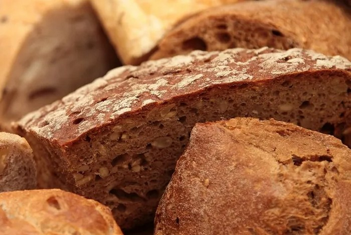 Можно ли каждый день есть хлеб и в каких количествах — ответ врача