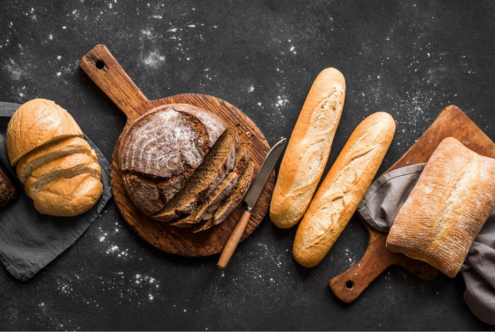 Какой хлеб самый полезный — свежий, черствый или размороженный?