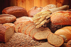 Ученые выявили лучший хлеб. Он контролирует уровень глюкозы в крови и спасает кишечник