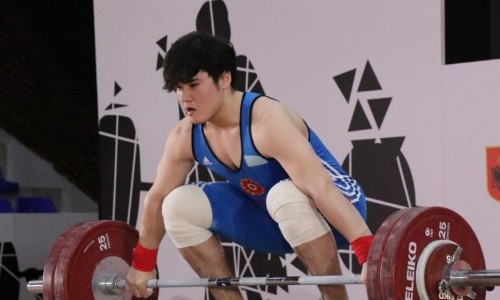 Казахстан обошел Узбекистан и завоевал «золото» ЧМ-2024 по тяжелой атлетике