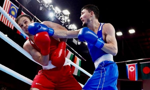 Боксер сборной Казахстана сразится с индийцем во втором бою в профи