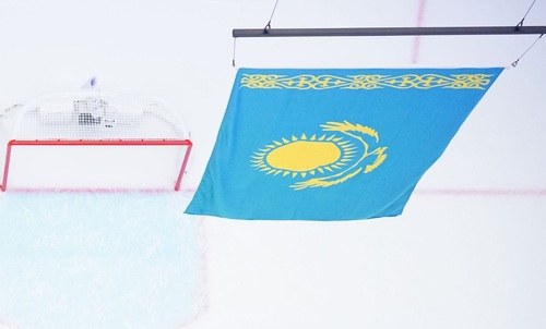 Гимн Казахстана прозвучал на чемпионате мира по хоккею. Видео