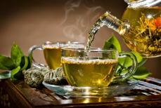 Назван самый полезный для сердца чай — достаточно одной-двух чашек в день. Защищает сосуды и улучшает кровоток