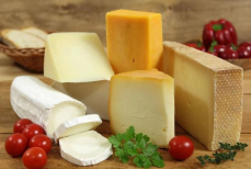 Назвал самый полезный сыр для костей — предотвращает остеопороз, богат кальцием и белком. Содержит витамин К и фосфор