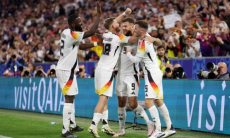 Диким разгромом закончился первый матч Евро-2024 по футболу. Видео голов