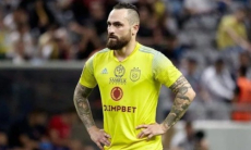 Двукратный чемпион Казахстана официально представлен в новом клубе