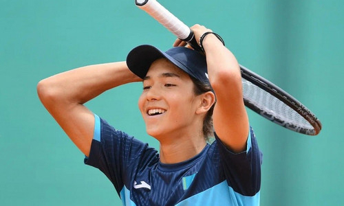 Юный казахстанский теннисист поборется за выход в четвертьфинал «Ролан Гаррос»