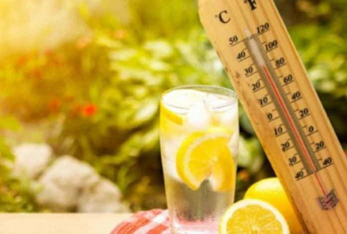 Что пить в жаркую погоду? Этот напиток самый лучший для гидратации — увлажняет сильнее воды
