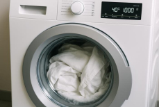 Не 60 и не 90 градусов. При какой температуре нужно стирать постельное белье