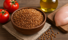 Названы продукты, с которыми лучше никогда не сочетать гречку во избежание проблем