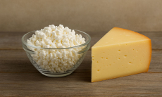 Сыр или творог — что полезнее есть после 50 лет 