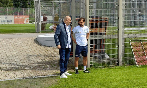 Главный тренер сборной Казахстана посетил тренировку «Зенита»