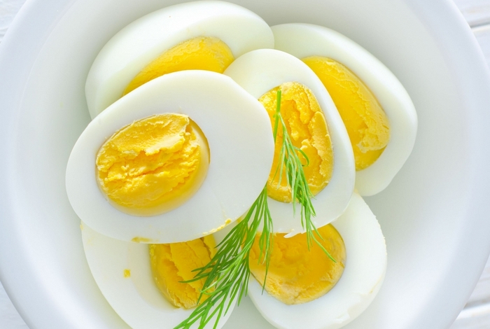 Как долго вареные яйца могут храниться в холодильнике