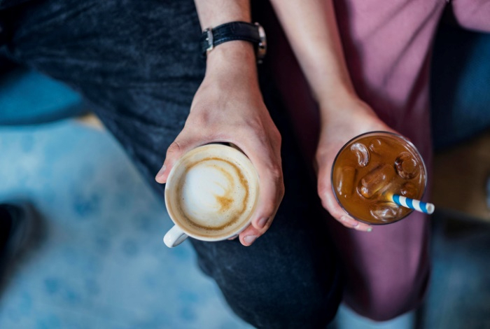 Какой кофе полезнее для здоровья — горячий или холодный