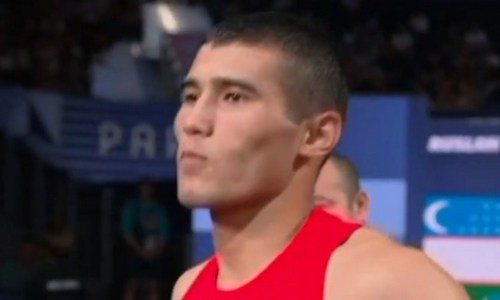 Разгромом обернулся бой казахского боксера сборной Узбекистана на Олимпиаде-2024