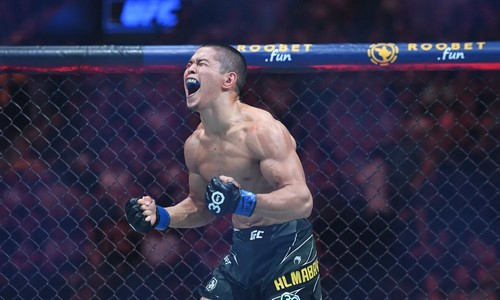 Казахстанский боец поднялся в рейтинге UFC перед историческим боем