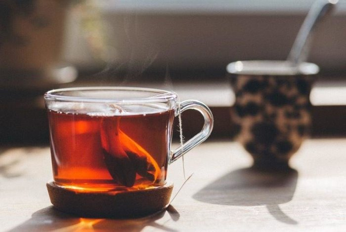 Есть ли польза от пакетированного чая — ответ диетологов многих удивит