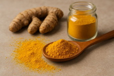 Эта специя должна быть в каждом доме. Снимает воспаление и регулирует сахар в крови, выводит токсины и расщепляет жиры