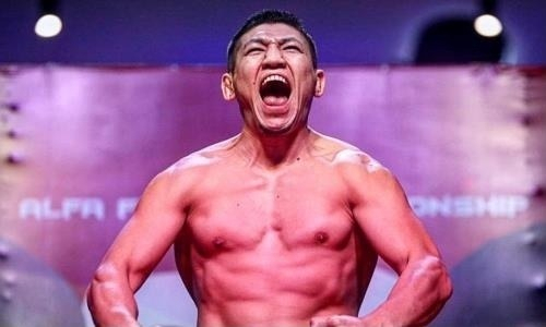 Куат Хамитов бросил вызов топовому бывшему бойцу UFC