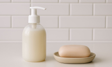 Какое мыло лучше — твердое или жидкое