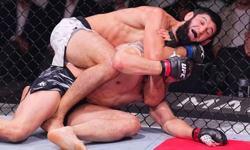 Хамзата Чимаева «лишили» титульного боя в UFC