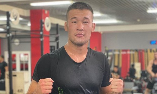 Шавкат Рахмонов начал подготовку к бою за титул чемпиона UFC