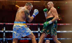 Чжан Чжилей рассказал, за кого будет болеть в реванше Усик — Фьюри