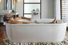 Холодная или горячая ванна. Эксперты выяснили, что лучше подходит для тренирующихся