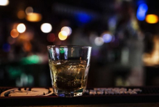 Чем нельзя закусывать алкоголь, чтобы не навредить организму