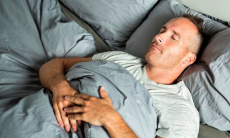 Как нужно спать, чтобы стать богатым